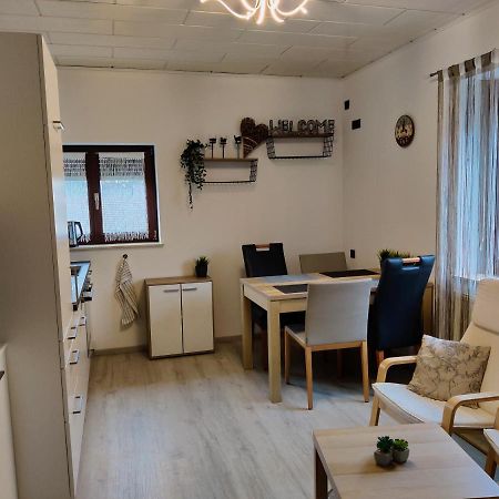 Holiday Home In Quiet Beautiful Area With Two Separate, Modern, Furnished Apartments Deutsch-Wagram Eksteriør bilde