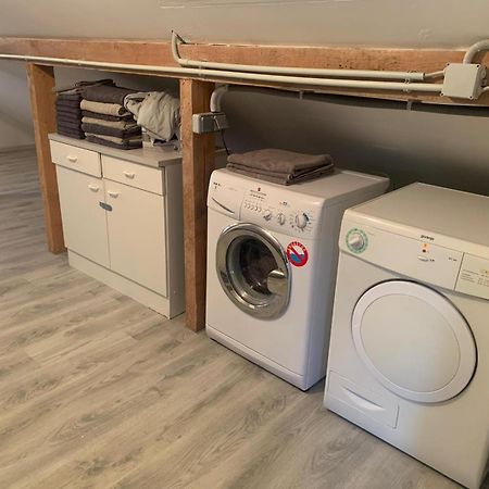 Holiday Home In Quiet Beautiful Area With Two Separate, Modern, Furnished Apartments Deutsch-Wagram Eksteriør bilde