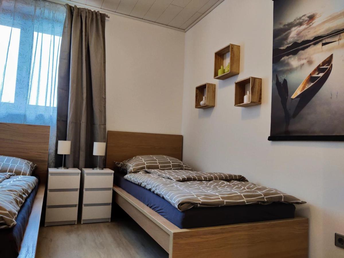 Holiday Home In Quiet Beautiful Area With Two Separate, Modern, Furnished Apartments Deutsch-Wagram Eksteriør bilde